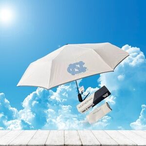 Weatherman White‎ Umbrella with NORTH CAROLINA Logo in blue